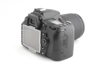 探索尼康D90數(shù)碼相機(jī) 經(jīng)典單反與新能源技術(shù)的跨界開(kāi)發(fā)